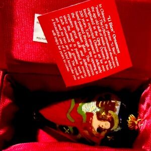 Hand-painted LiBien glass ornament.